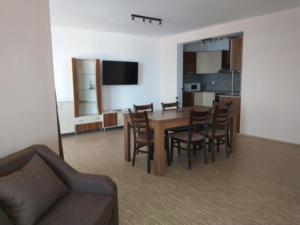 Aura Family Hotel Ράβντα Εξωτερικό φωτογραφία