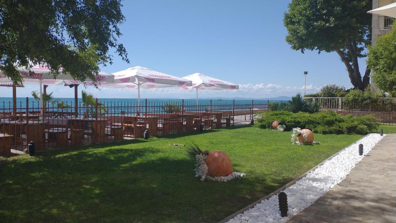Aura Family Hotel Ράβντα Εξωτερικό φωτογραφία